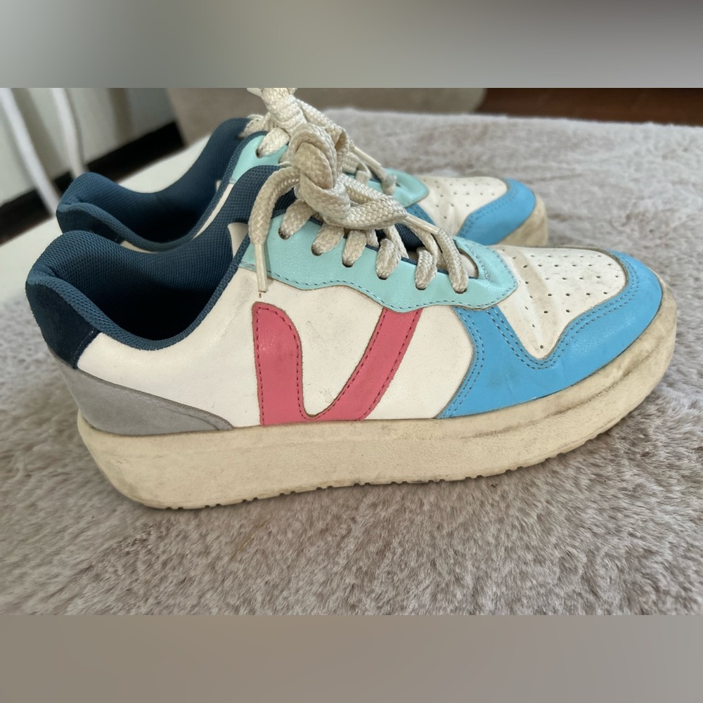 Stylish Women's Sneakers - Blue, Pink, and White